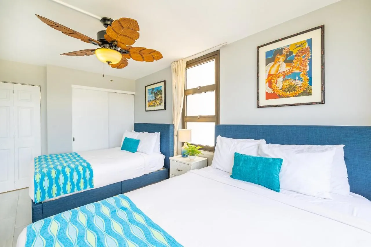 Tropical Retreat Near Waikiki Beach With Parking Honolulu 0*,  United States