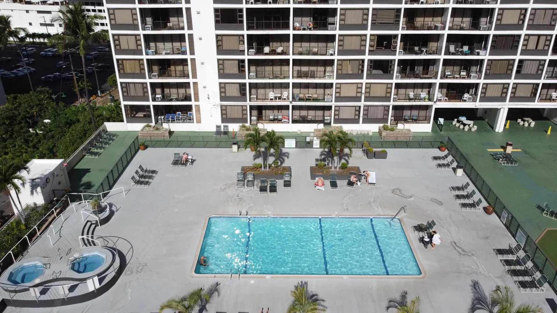 Apartment Tropical Retreat Near Waikiki Beach With Parking Honolulu