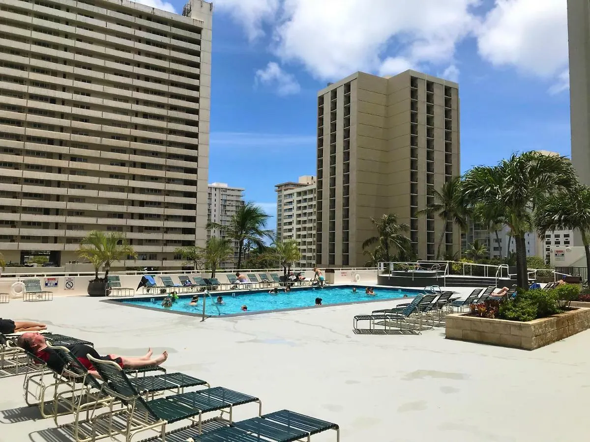 Tropical Retreat Near Waikiki Beach With Parking Honolulu United States