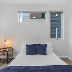 https://vermithors-bronze-ember-sweet-suite.seattlehotelsites.com