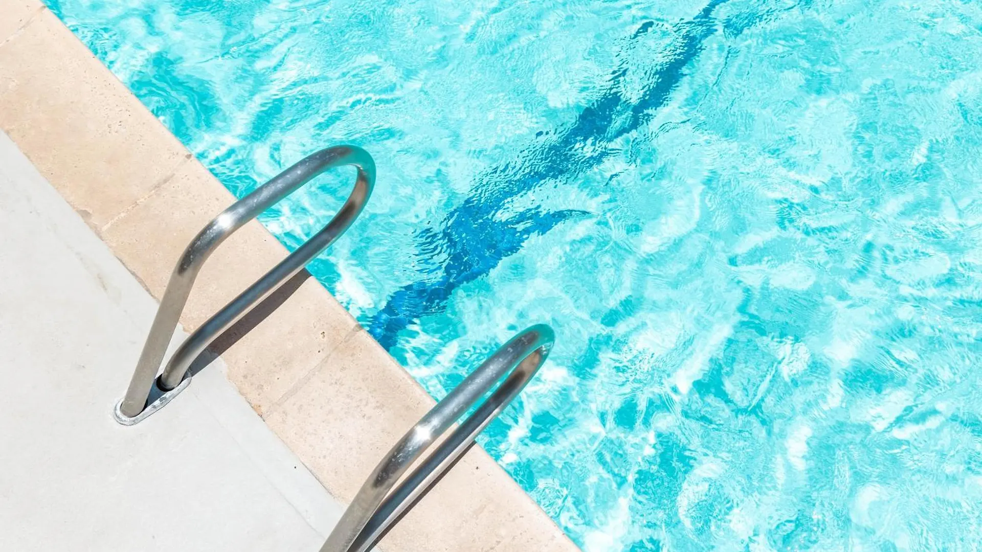 Tropical Retreat Near Waikiki Beach With Parking هونولولو